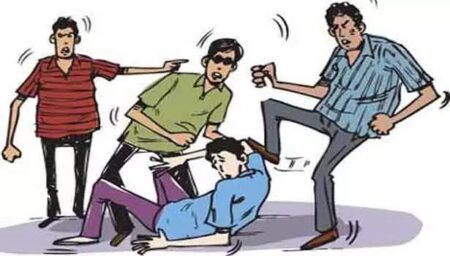 ಮಂಗಳೂರು: ಕಾಲೇಜಿನಲ್ಲಿ ವಿದ್ಯಾರ್ಥಿಗಳ ಗುಂಪೊಂದು ಅಮಾನುಷವಾಗಿ ರ್ಯಾಗಿಂಗ್ ನಡೆಸಿ, ಕೊಲೆ ಬೆದರಿಕೆ- FIR ದಾಖಲು