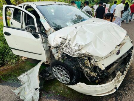 ಪುತ್ತೂರು: ಸಂಟ್ಯಾರ್ ಬಳಿ ಭೀಕರ ಅಪಘಾತ-ಗಾಯಾಳು ಆಸ್ಪತ್ರೆಗೆ ದಾಖಲು,ಹೆದ್ದಾರಿ ಸಂಚಾರಕ್ಕೆ ತಡೆ!!